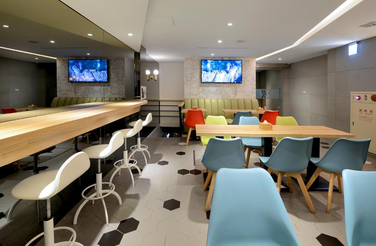 Via Hotel Taipei Station Exterior photo
